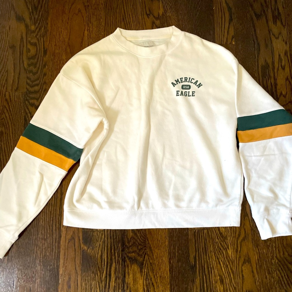 American Eagle Crew Neck